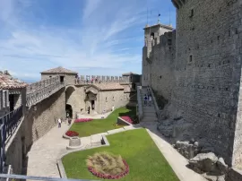 Descubre la impresionante fortaleza medieval de Alcalá la Real en la Mota