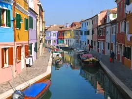 Cómo llegar de Venecia a Murano Guía completa para visitar Murano y Burano
